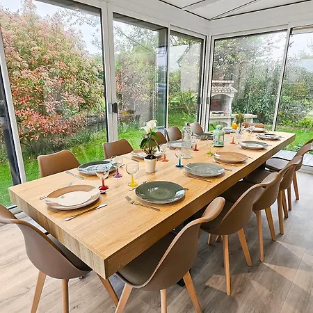 Cousinades And Xxl Family, Terrace Мервиль-Франсвиль