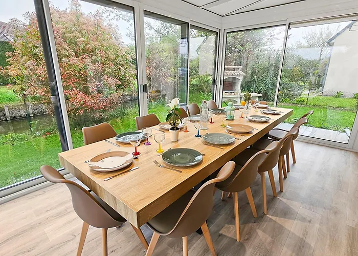 Cousinades And Xxl Family, Terrace Merville-Franceville-Plage