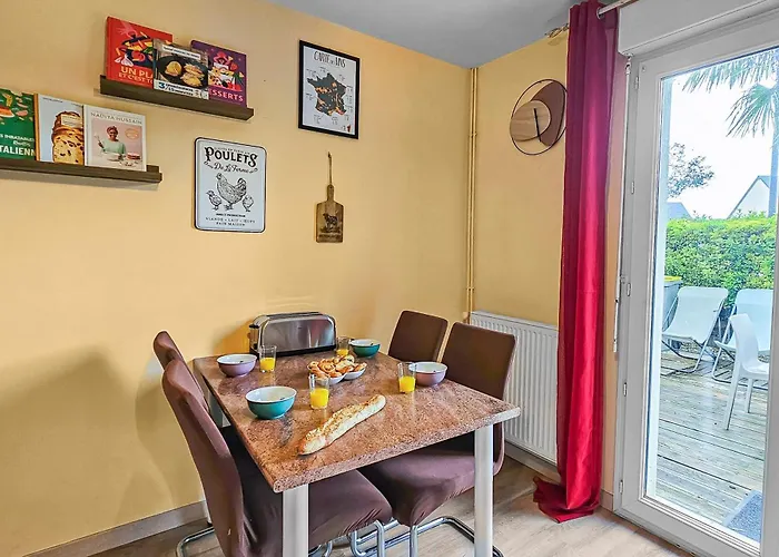 Ferienhaus Cousinades And Xxl Family, Terrace