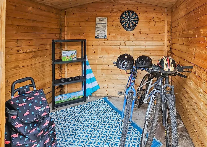 Ferienhaus Cousinades And Xxl Family, Terrace